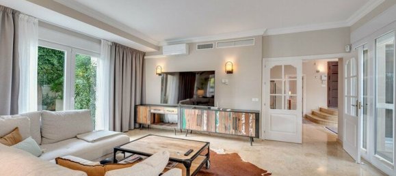 5 bedrooms House in Marbella, Spain No. 68010 12