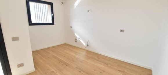 Apartamento de 5 divisões em San Donà di Piave, Italy N.º 116859 5