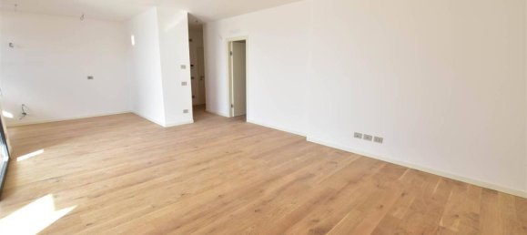 Apartamento de 5 divisões em San Donà di Piave, Italy N.º 116859 2