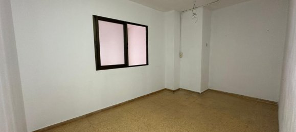  Commercial property in Alicante, Spain No. 116476 8