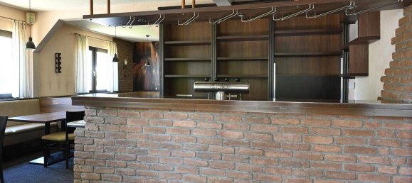 Edificio de 4 dormitorios en Alb-Donau-Kreis, Germany No. 228725 2