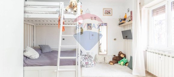 2 bedrooms Apartment in Rome, Italy No. 8839 12