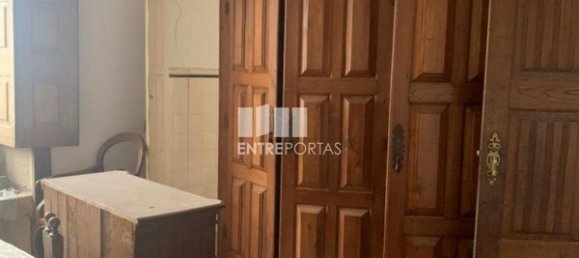 543m² Building in Melgaco, Portugal No. 81403 8