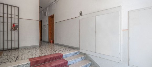 3 bedrooms Apartment in Bologna, Italy No. 372378 3