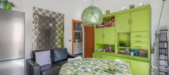 3 bedrooms Apartment in Bologna, Italy No. 372378 9