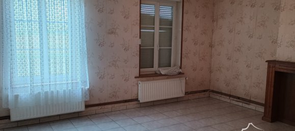 2 Schlafzimmer Haus in Etreaupont, France, Nr. 219121 10