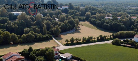 9800m² Land in Vicenza, Italy No. 110348 3