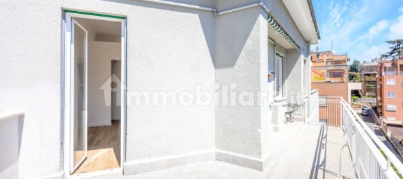 Пентхаус с 1 спальней в Рим, Италия № 350419 30