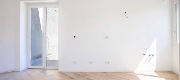 Пентхаус с 1 спальней в Рим, Италия № 350419 9