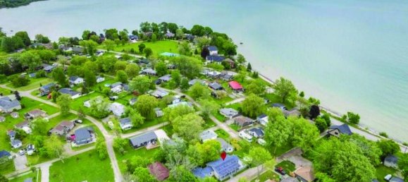 2 bedrooms House in Selkirk, Canada No. 430 2