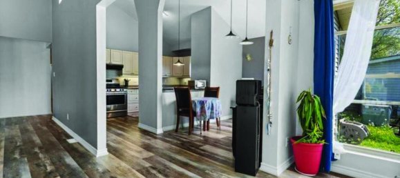 2 bedrooms House in Selkirk, Canada No. 430 10