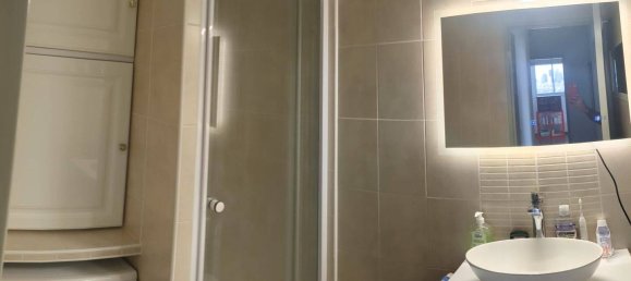 Apartamento de 2 dormitorios en Asnieres-sur-Seine, France No. 327619 8