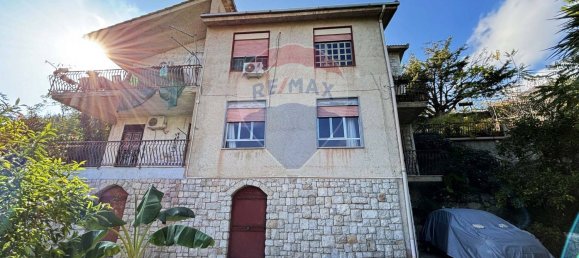 4 rooms Apartment in Monreale, Italy No. 80894 5