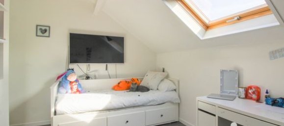 3 bedrooms House in Elancourt, France No. 281294 9