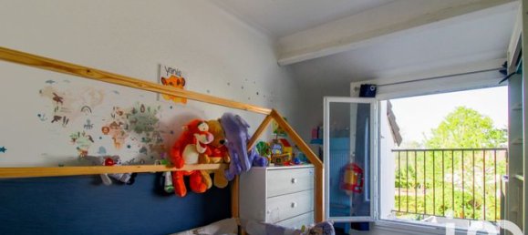 3 bedrooms House in Elancourt, France No. 281294 13