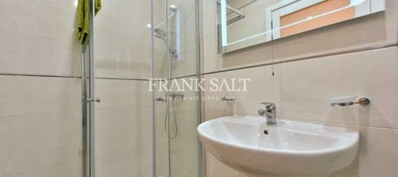 3 chambres Maisonnette à Sliema, Malta No. 9004 9