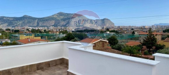 5 rooms Villa in Palermo, Italy No. 51354 2