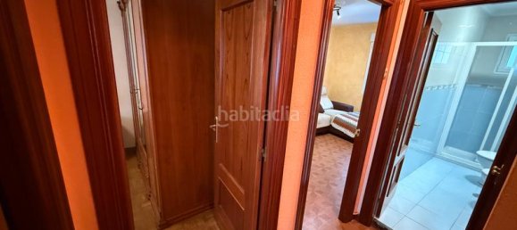 Apartamento de 2 dormitorios en Gijón, Spain No. 172608 10