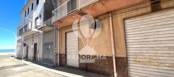3 rooms Commercial property in Balestrate, Italy No. 126094 4