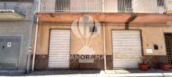 3 rooms Commercial property in Balestrate, Italy No. 126094 2