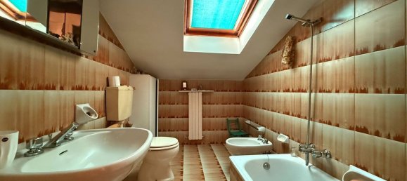 6 Schlafzimmer Haus in Fano, Italy, Nr. 329957 15