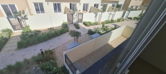 4 غرف نوم تاون هاوس في Dubai Land, UAE رقم 1640 6