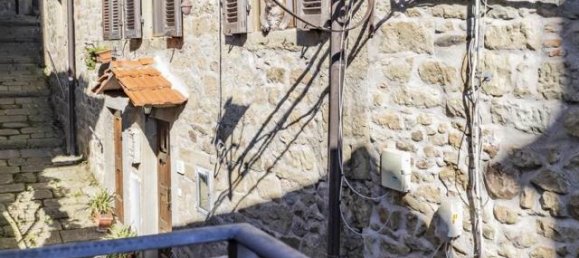 5 rooms House in Poppi, Italy No. 164979 29