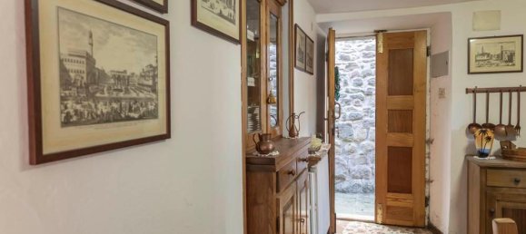 5 rooms House in Poppi, Italy No. 164979 2