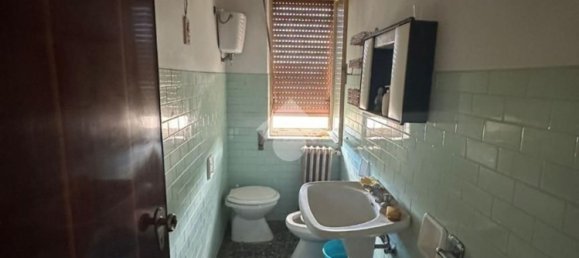 Casa de 5 divisões em Cassino, Italy N.º 292678 13