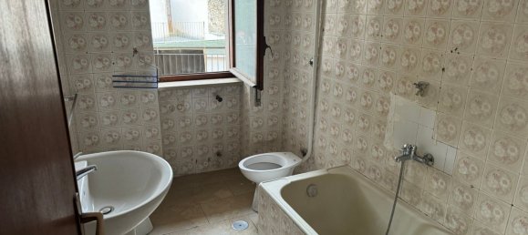 4 Schlafzimmer Wohnung in Nola, Italy, Nr. 336338 20