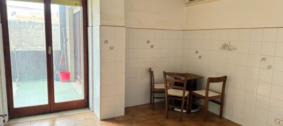 4 Schlafzimmer Wohnung in Nola, Italy, Nr. 336338 15