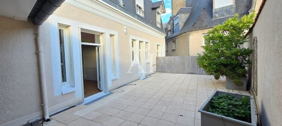 3 bedrooms Apartment in Bourges, France No. 91676 10