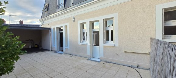 3 bedrooms Apartment in Bourges, France No. 91676 6