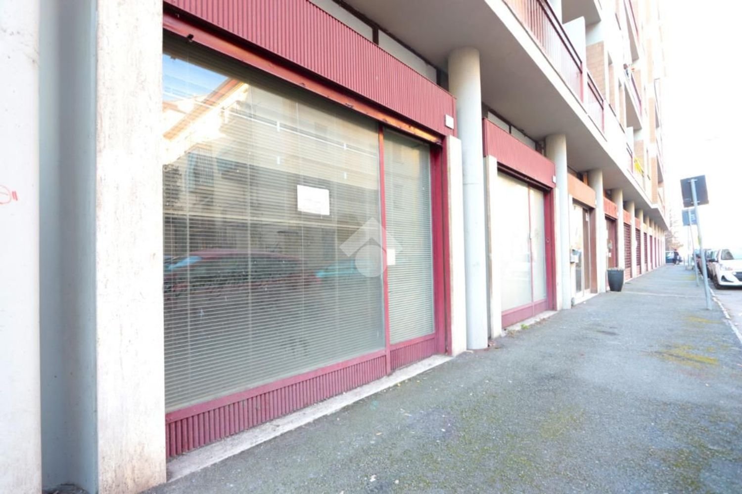 150m² Warehouse in Alessandria, Italy No. 71050