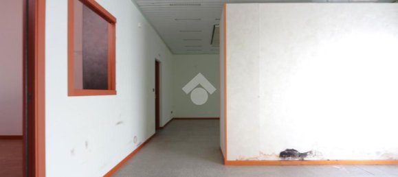 150m² Warehouse in Alessandria, Italy No. 71050 7