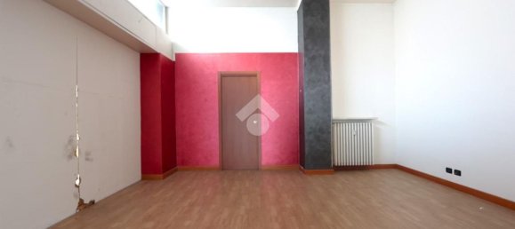 150m² Warehouse in Alessandria, Italy No. 71050 3