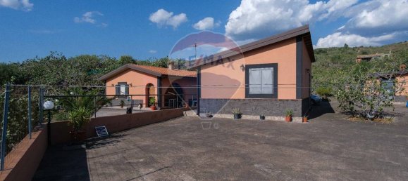 3 غرف نوم فيلا في Bronte, Italy رقم 319033 18