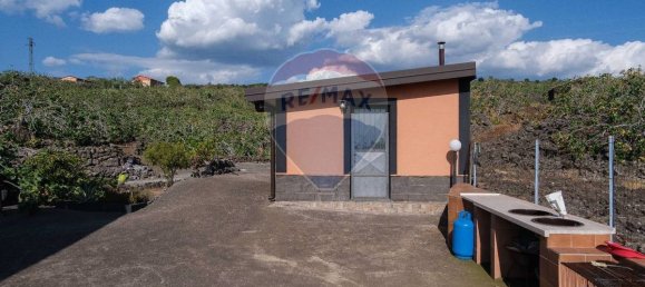 3 غرف نوم فيلا في Bronte, Italy رقم 319033 23