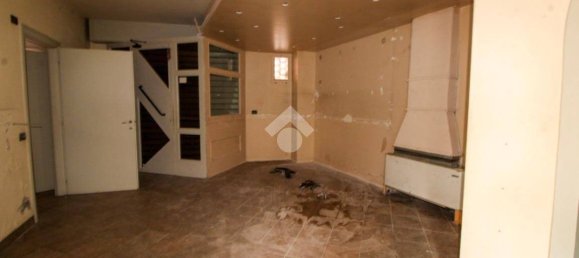 Propiedad comercial de 2 habitaciónes en Pontoglio, Italy No. 233946 4