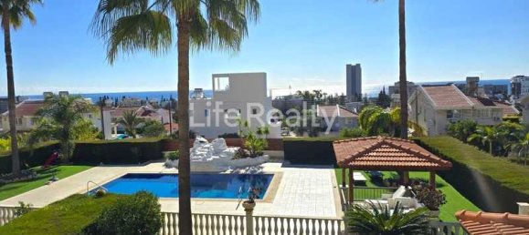 5 bedrooms Maisonette in Parekklisia, Cyprus No. 16436 11