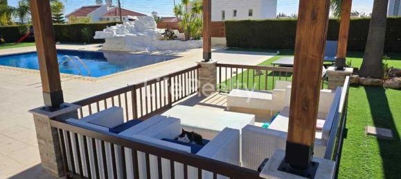 5 bedrooms Maisonette in Parekklisia, Cyprus No. 16436 14