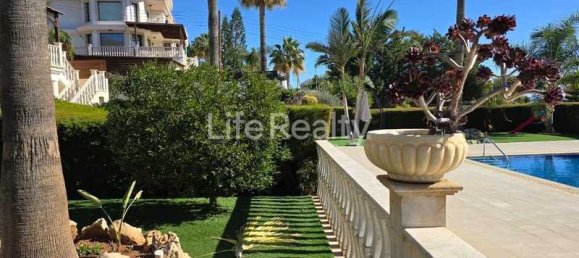 5 bedrooms Maisonette in Parekklisia, Cyprus No. 16436 8