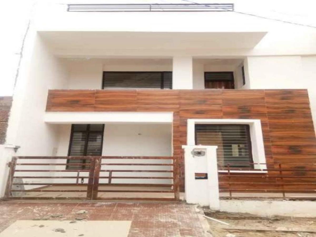 3 bedrooms House in Mohali, India No. 21620