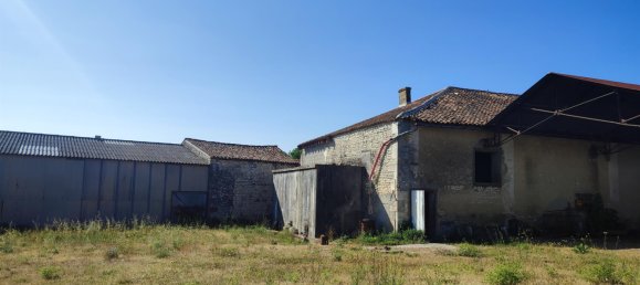4 bedrooms House in Charente, France No. 301447 19