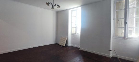 4 bedrooms House in Charente, France No. 301447 12