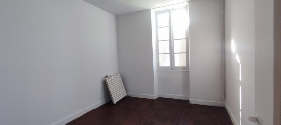 4 bedrooms House in Charente, France No. 301447 10