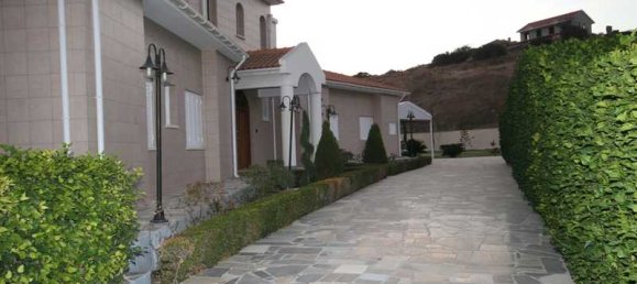 5 bedrooms House in Moni, Cyprus No. 13580 8