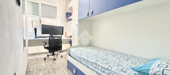 Квартира с 3 спальнями в Неаполь, Италия № 273367 14