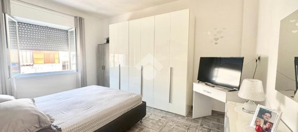 Квартира с 3 спальнями в Неаполь, Италия № 273367 7