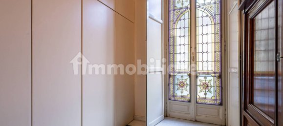 Квартира с 3 спальнями в Турин, Италия № 318436 3